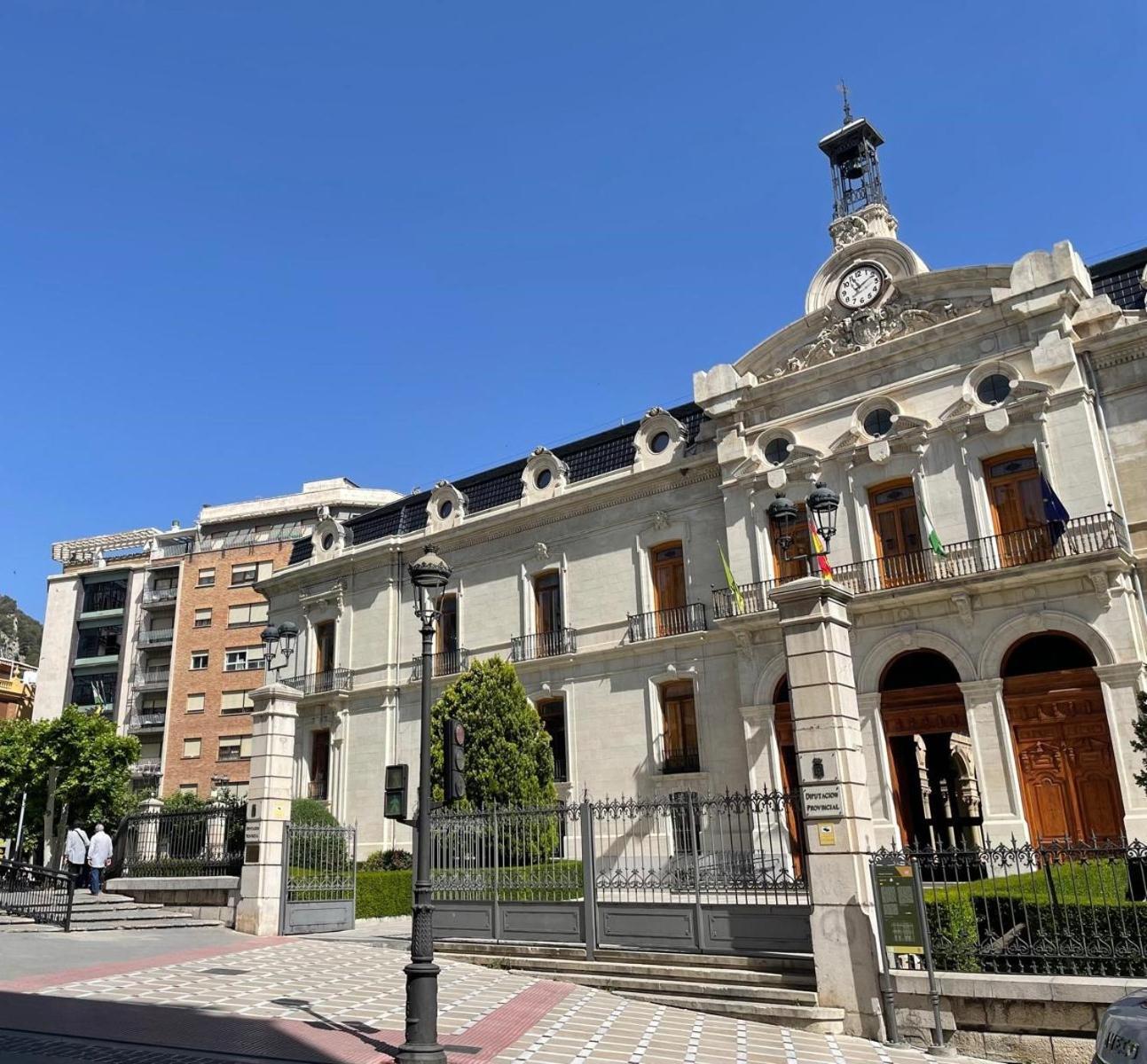 Alojamiento Comercio. Jaén Exterior photo